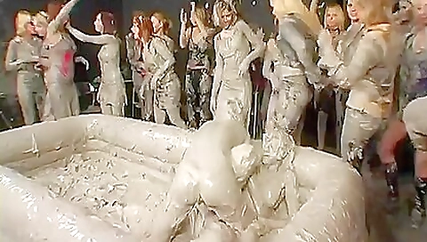 Smoking-h amusementalic thick girl