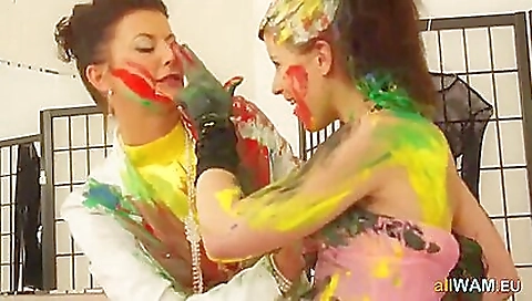 Sexy girl with a sexy bodyt cunnyer